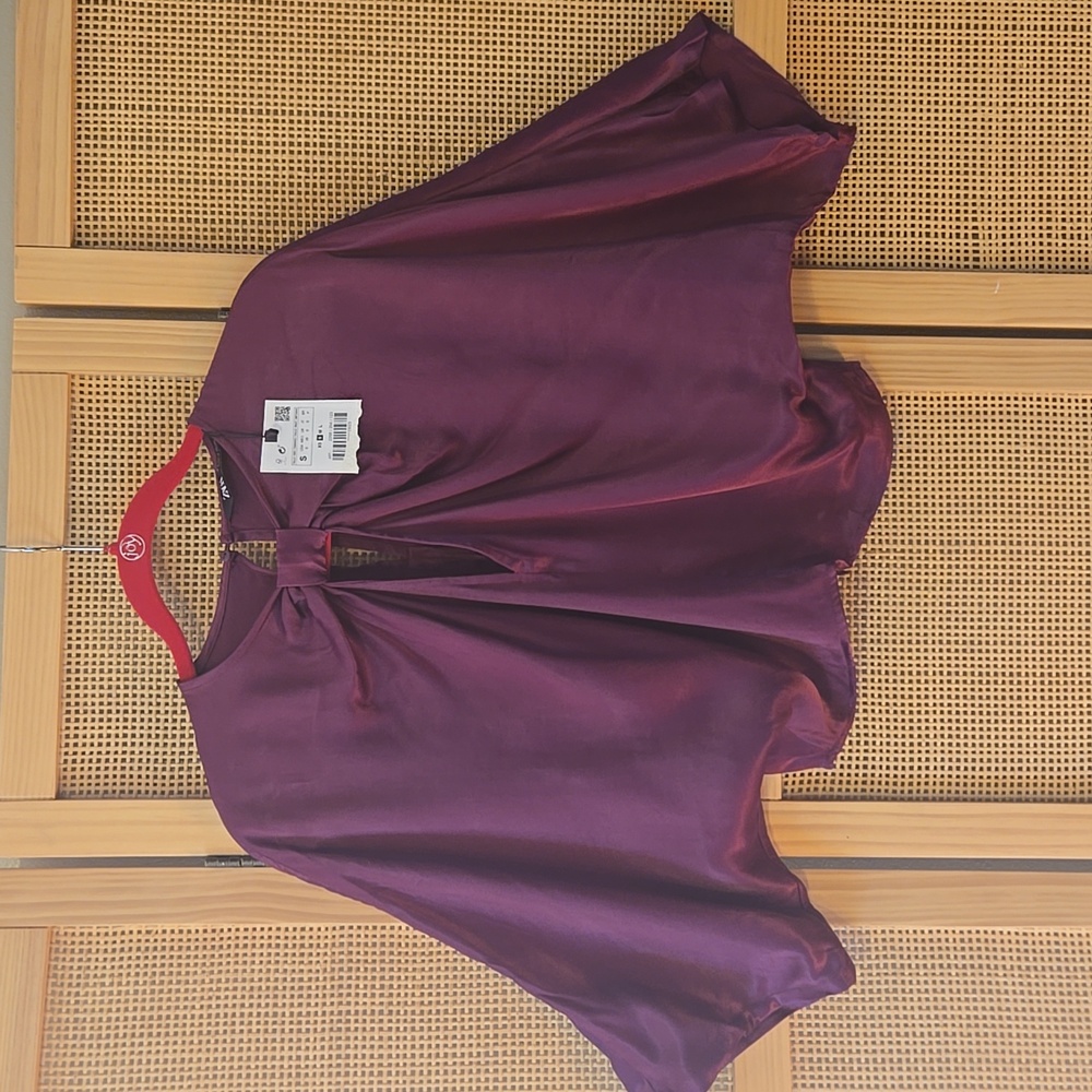 Zara Maroon Burgundy Blouse with Bow Batwing Sleeve Cropped Small